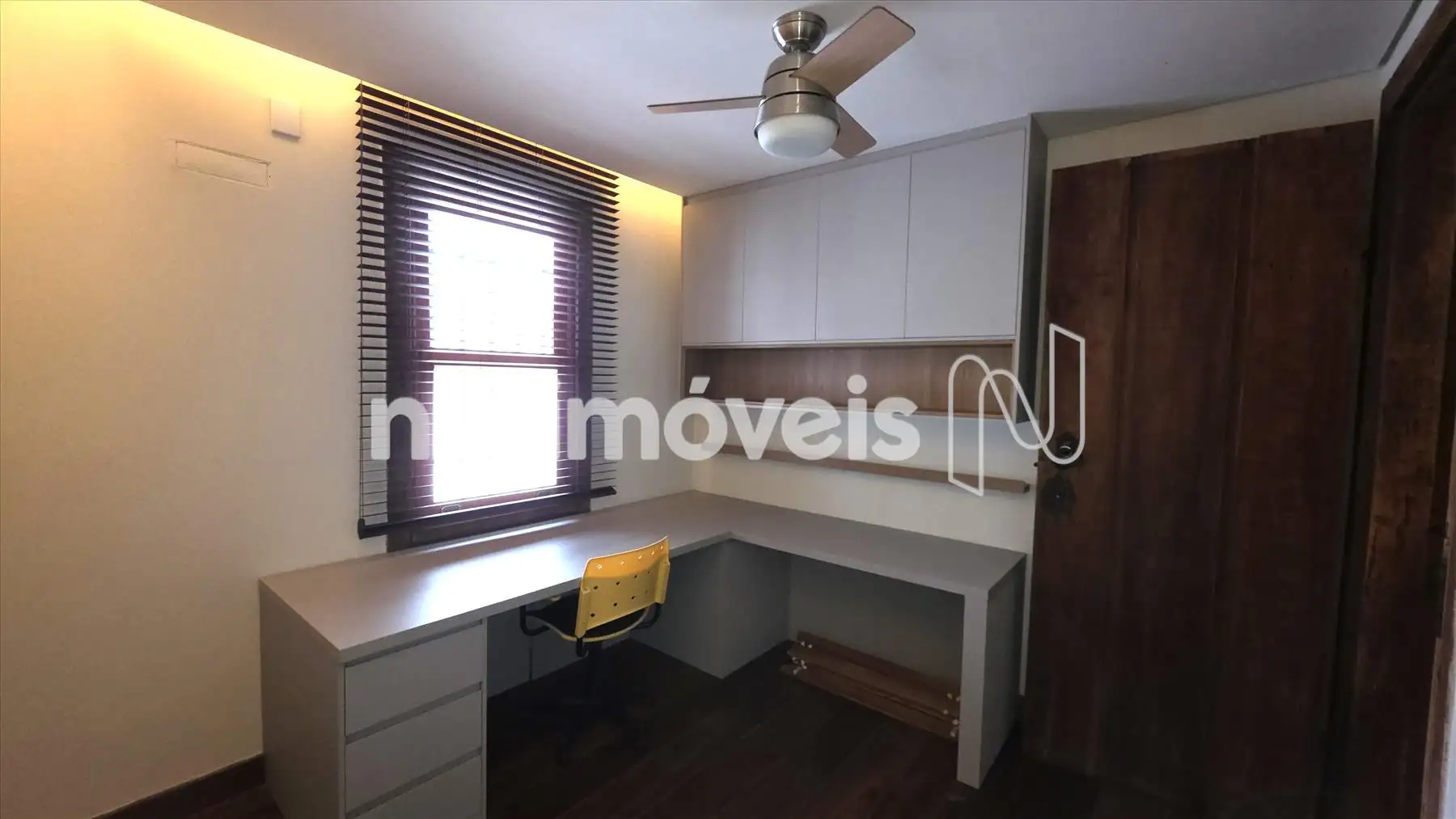 1º Quarto (Escritório) no 2º pavimento