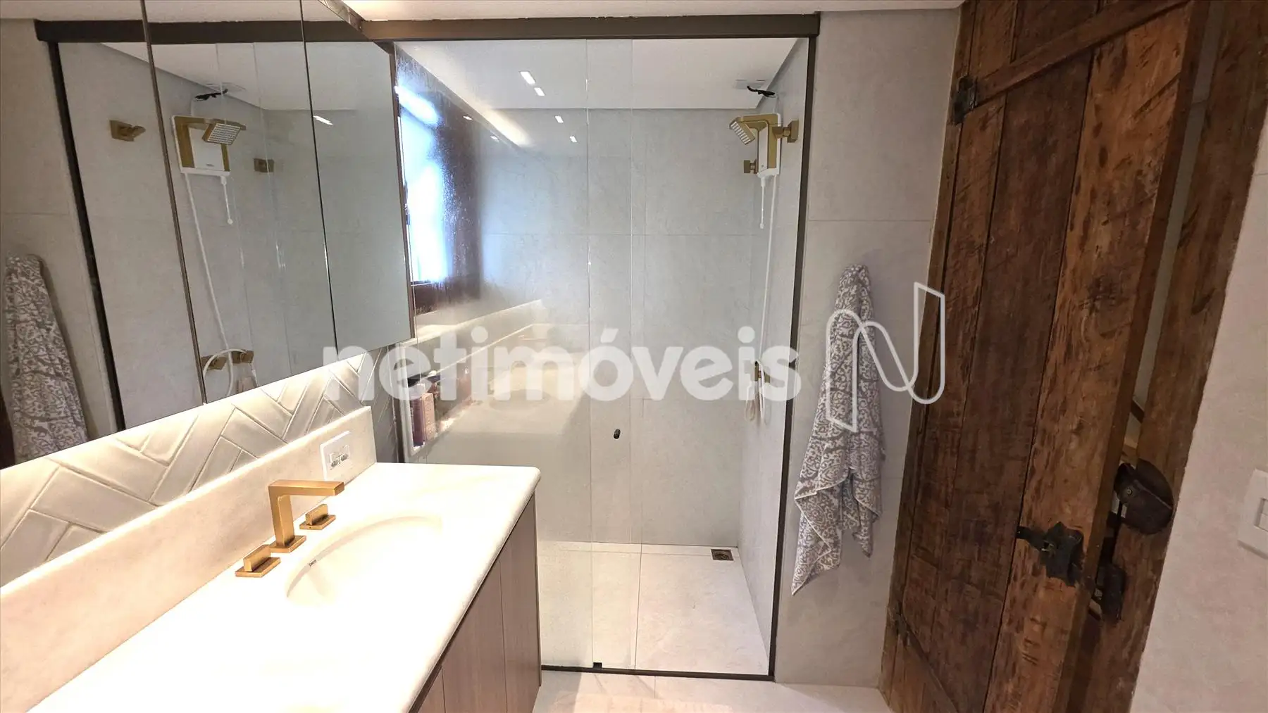 Banheiro Social no 2º pavimento