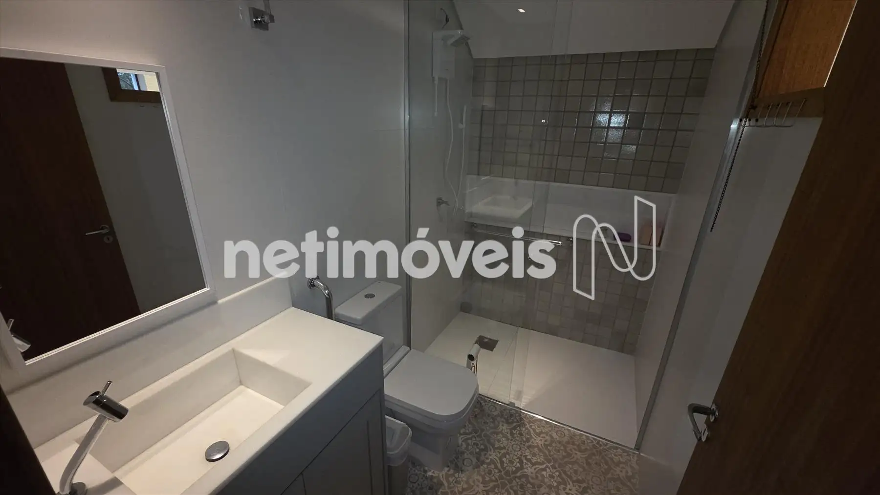 Banheiro Suíte no 1º pavimento