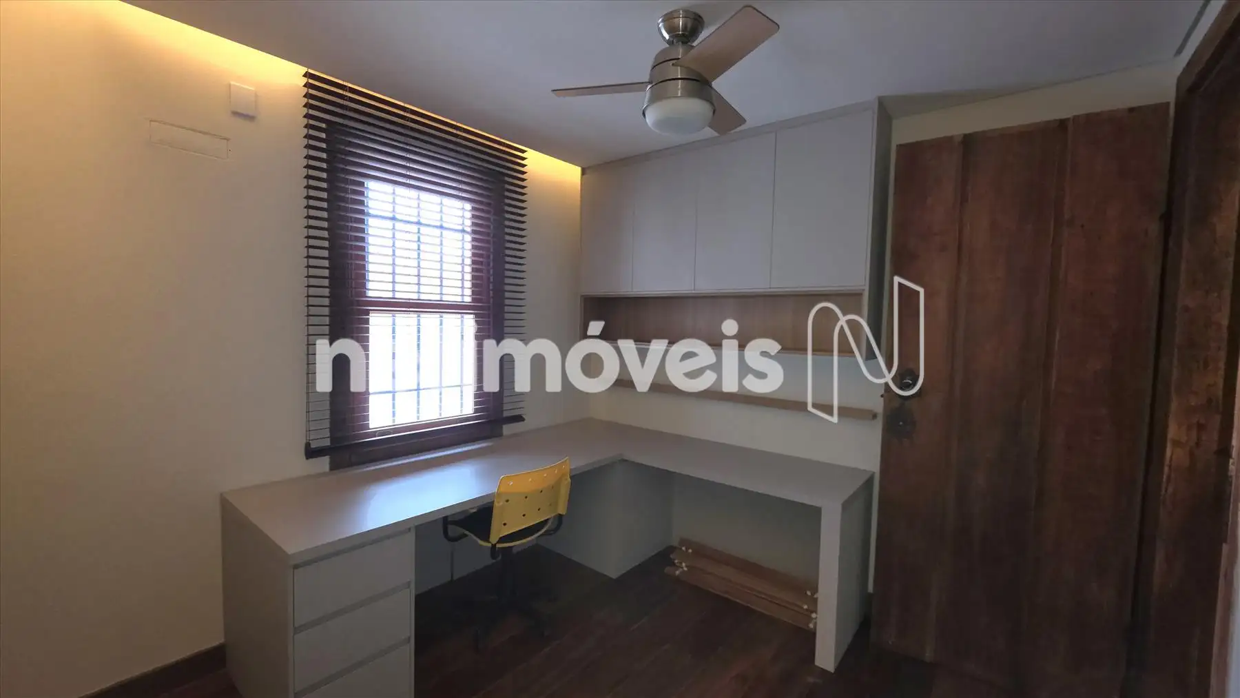 Quarto 1 / Escritório(2º pavimento)