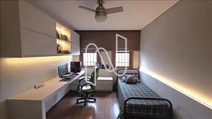 Quarto  2 (2º pavimento)