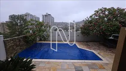 Área Externa e Piscina Aquecida  