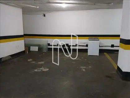 Duas vagas paralelas