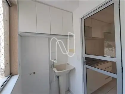  Area de serviço com armarios
