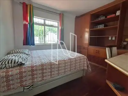 Quarto 02 