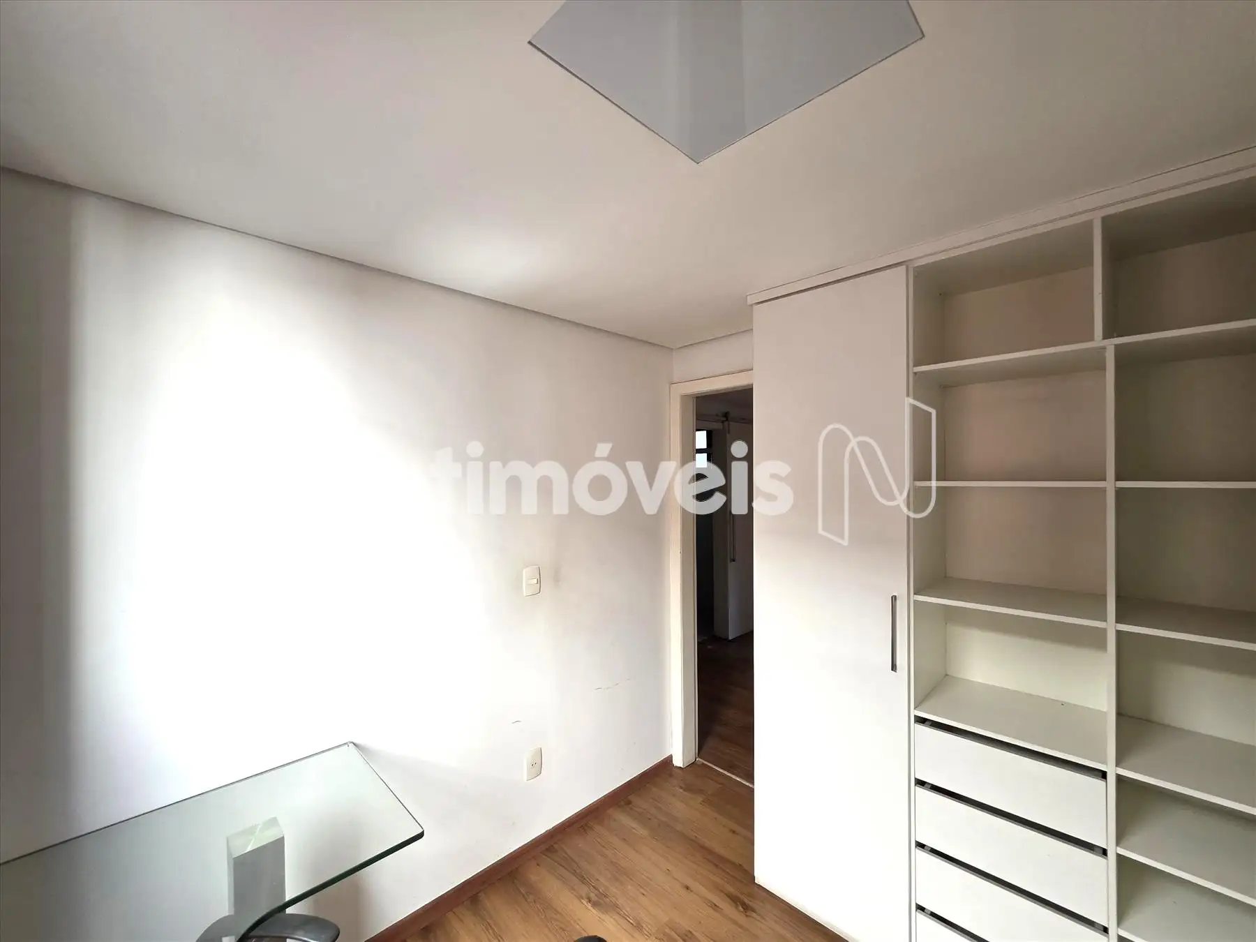 Closet (3° Quarto Reversível) no 2° nível