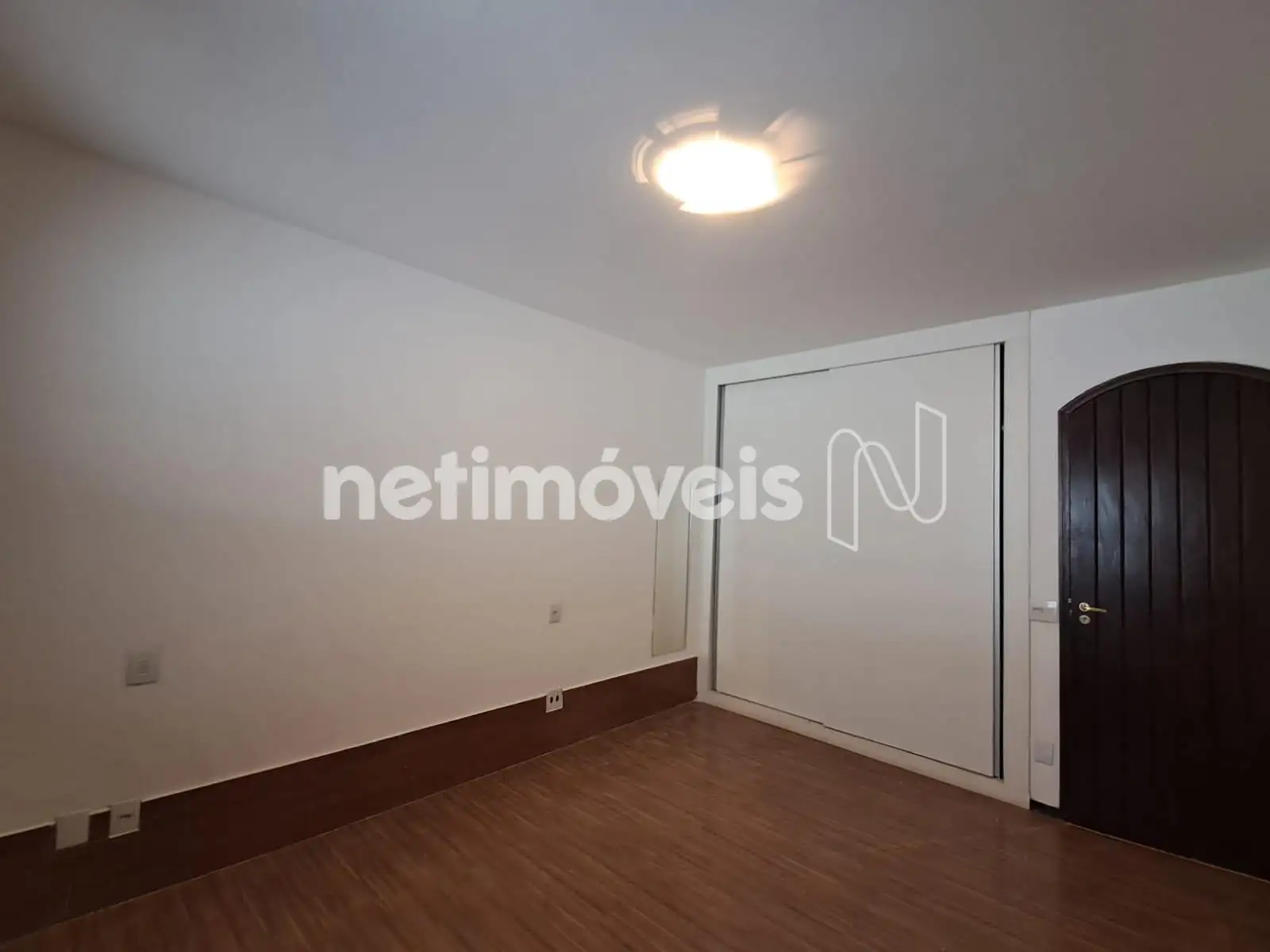 Quarto 01