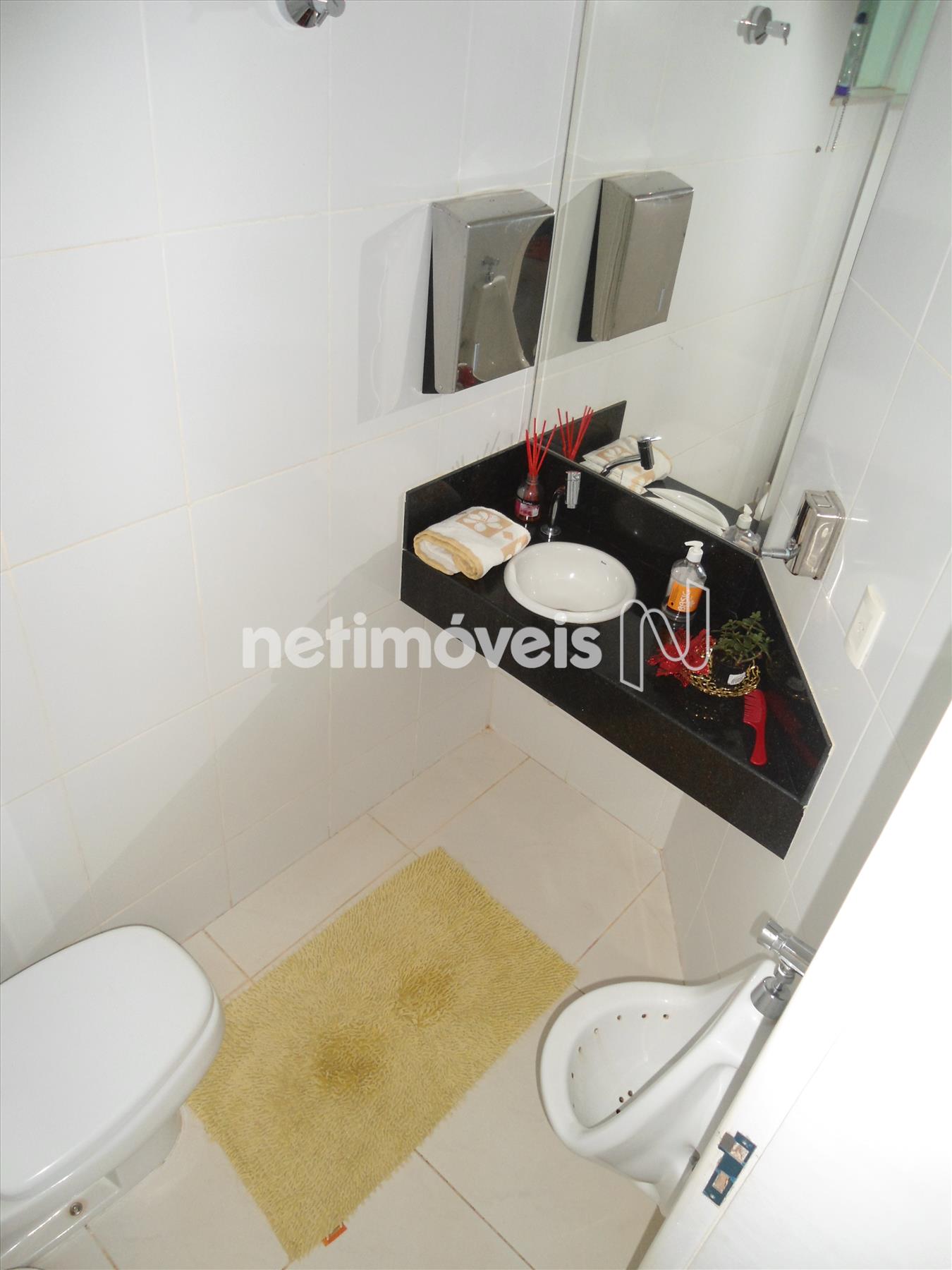 Lavado da Área Gourmet.