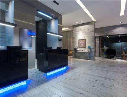 HALL DECORADO