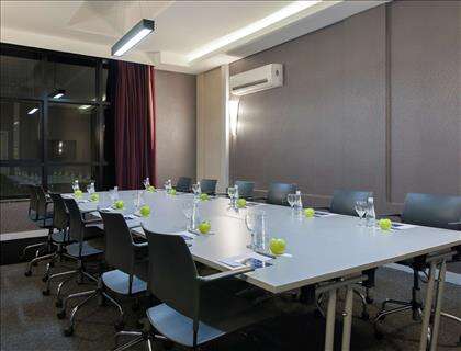 SALA DE REUNIÕES