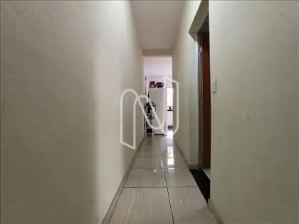 Corredor Casa dos Fundos 