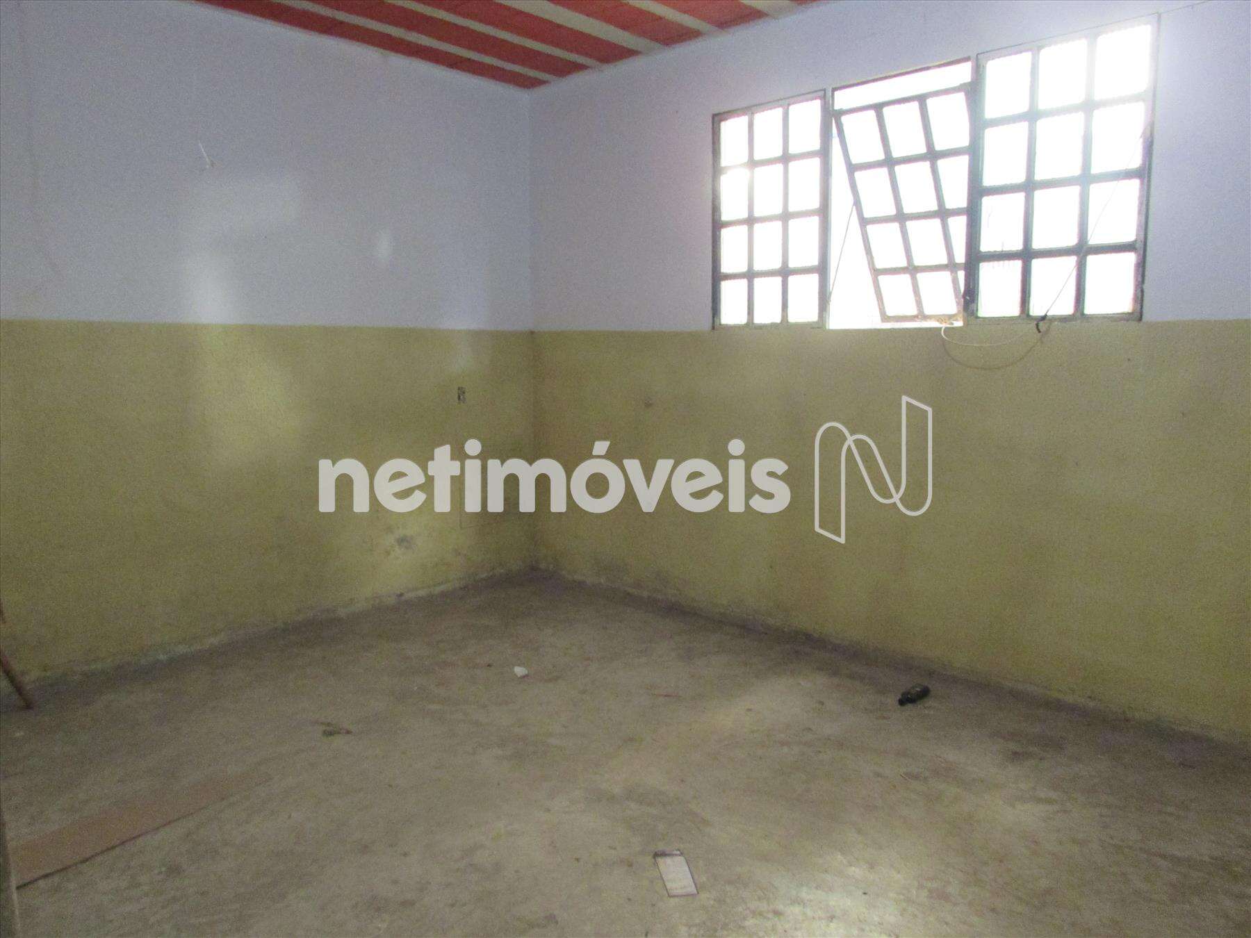 Escritório piso inferior