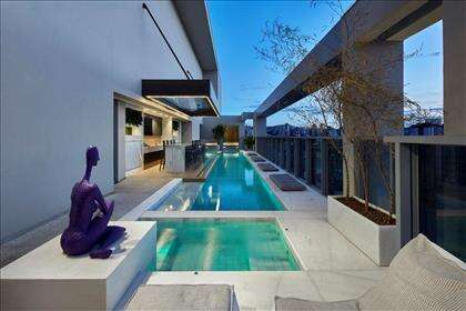 área da piscina