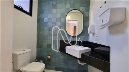 Banheiro com Acessibilidade do Salão de Festa