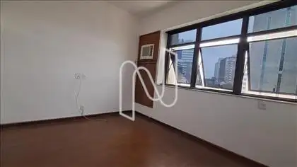Sala 02