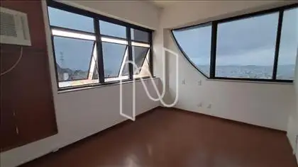 Sala 02