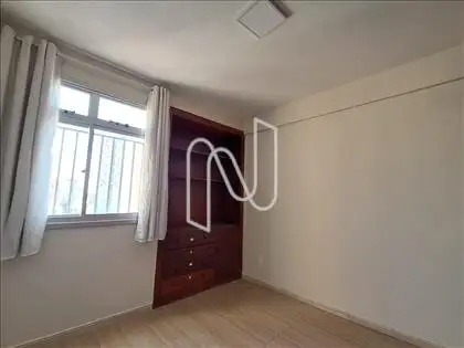   Quarto 01