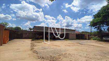 Interior do Lote  