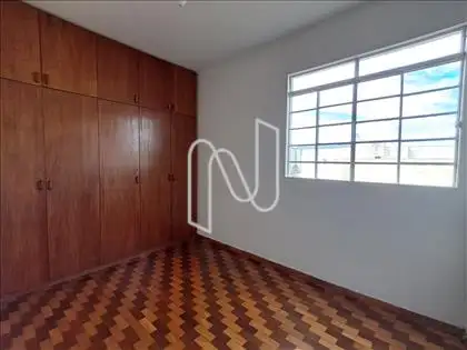 Quarto 01  