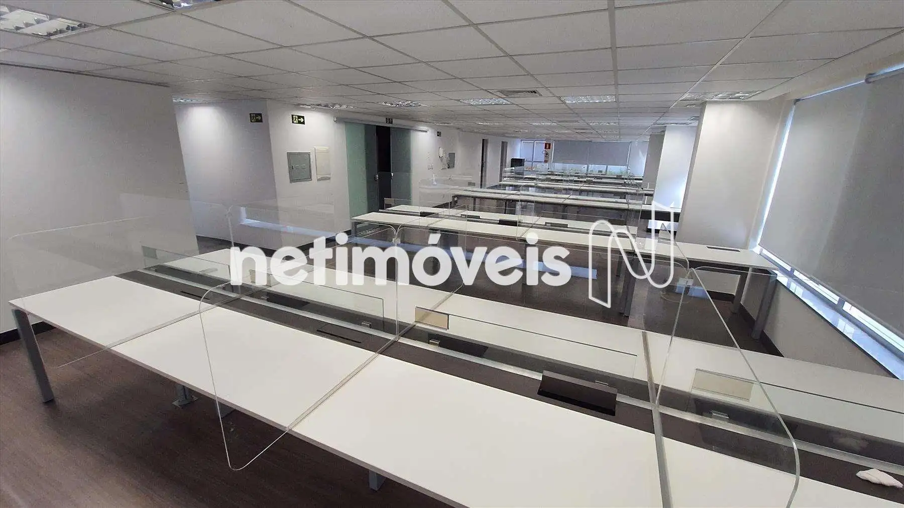 Andar-pilotis para comprar com 415 m², 2 banheiros, 6 vagas em Rua Juiz de Fora, Santo Agostinho, Belo Horizonte