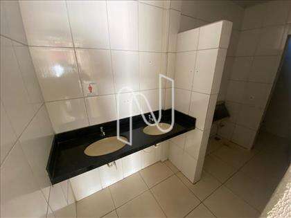  Banheiro masculino 