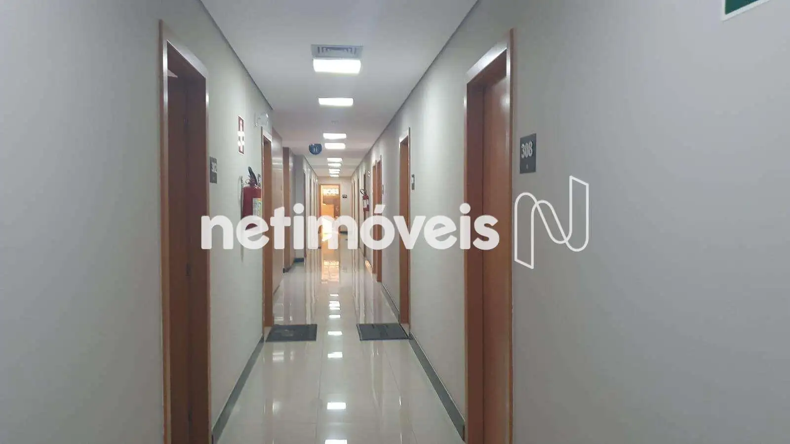 Corredor de Acessos a Salas