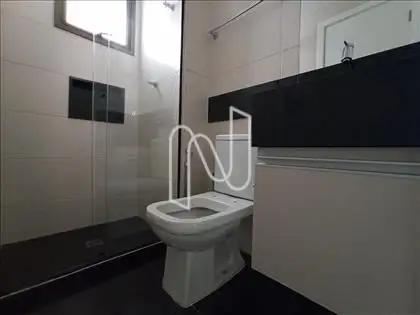 Banheiro Semi-Suíte  