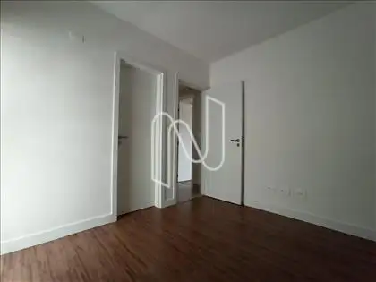 Quarto Semi-Suíte  
