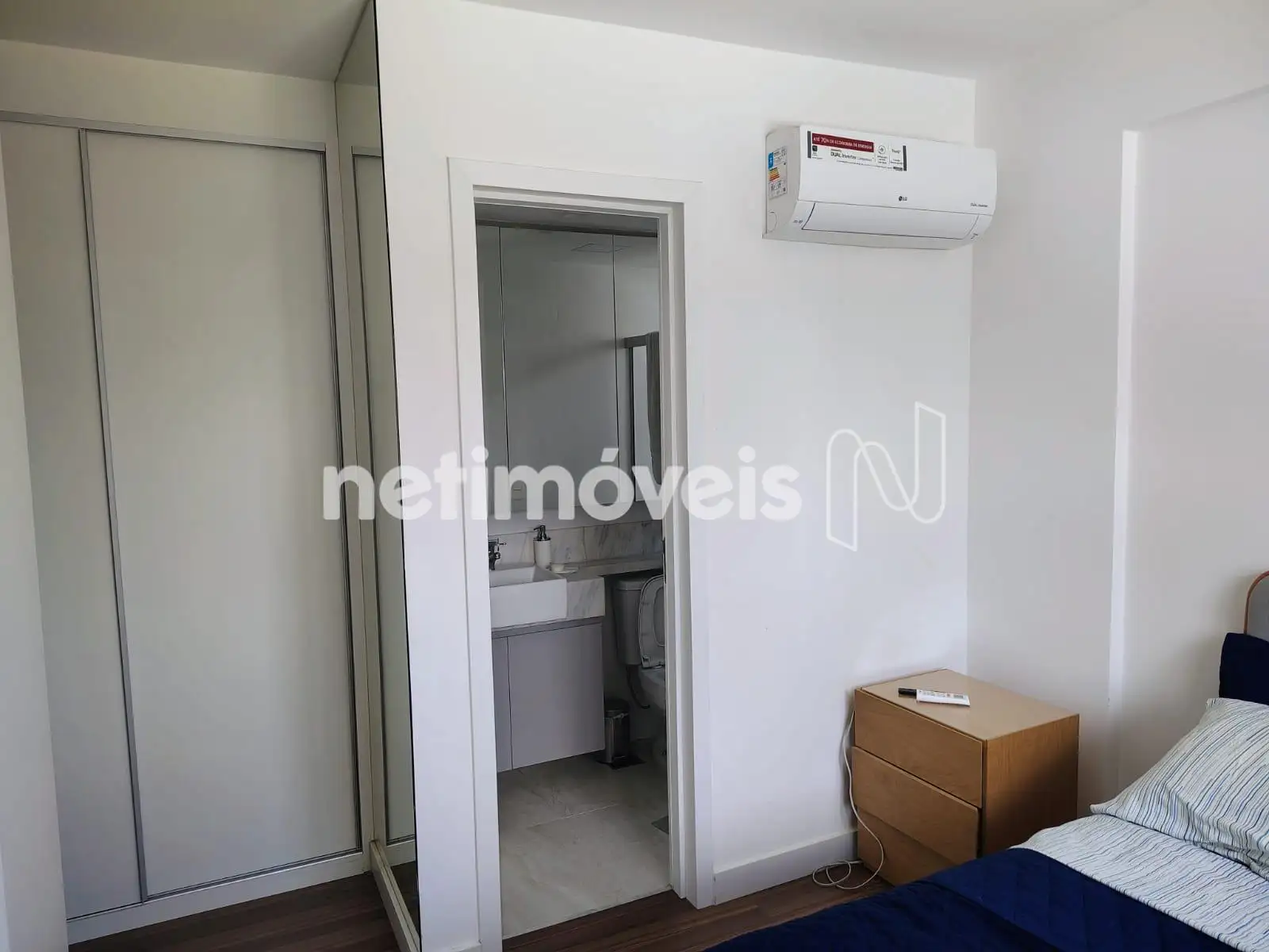 Suíte 1 com AC