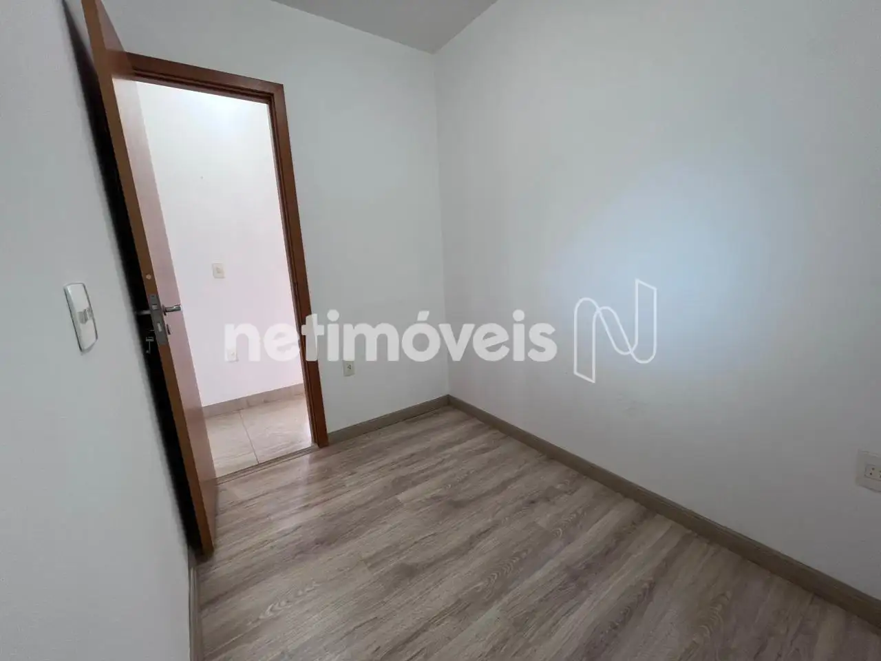 4° Quarto - Acesso circulação e área serviço