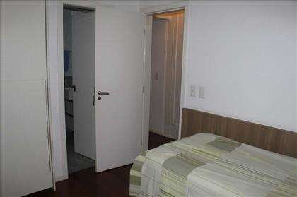 Quarto escritório (Semi suíte)