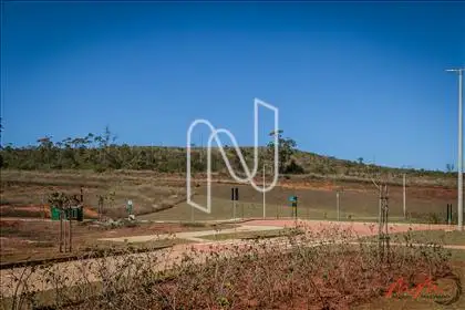 Vista lote para praça final Av. principal