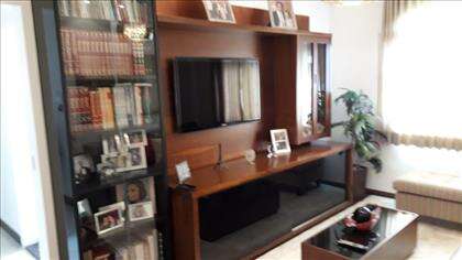 sala outro anglo