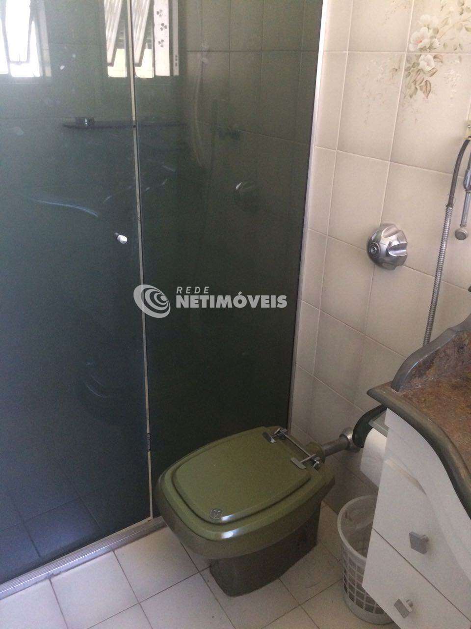 BANHEIRO SOCIAL