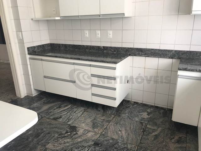 Cozinha de outro ângulo