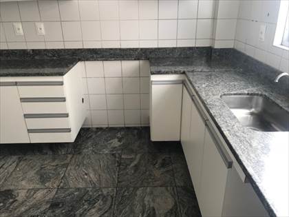 Cozinha de outro ângulo