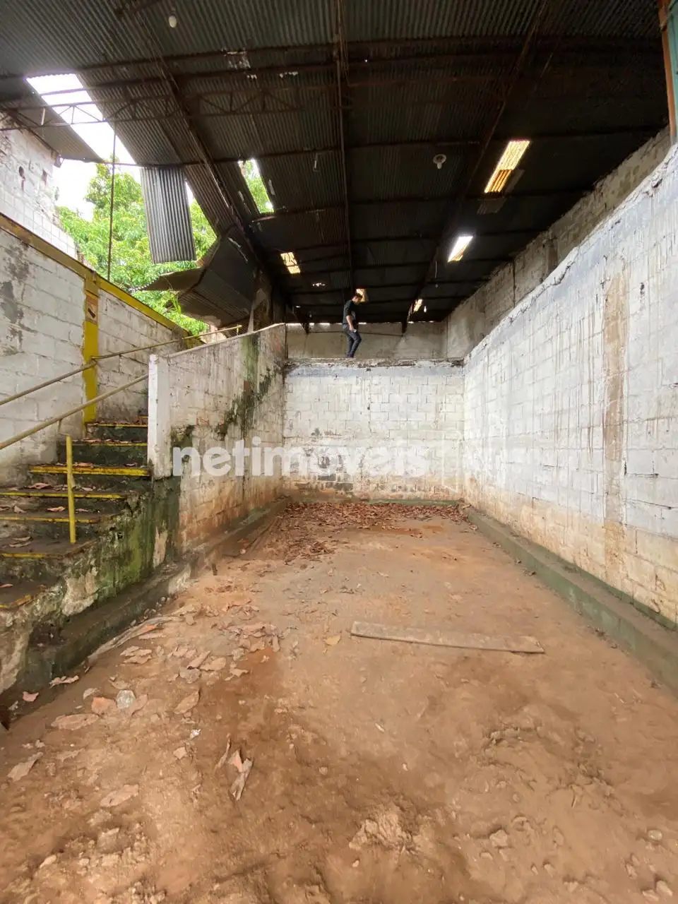Galpão para comprar com 291 m² em Gameleira, Belo Horizonte