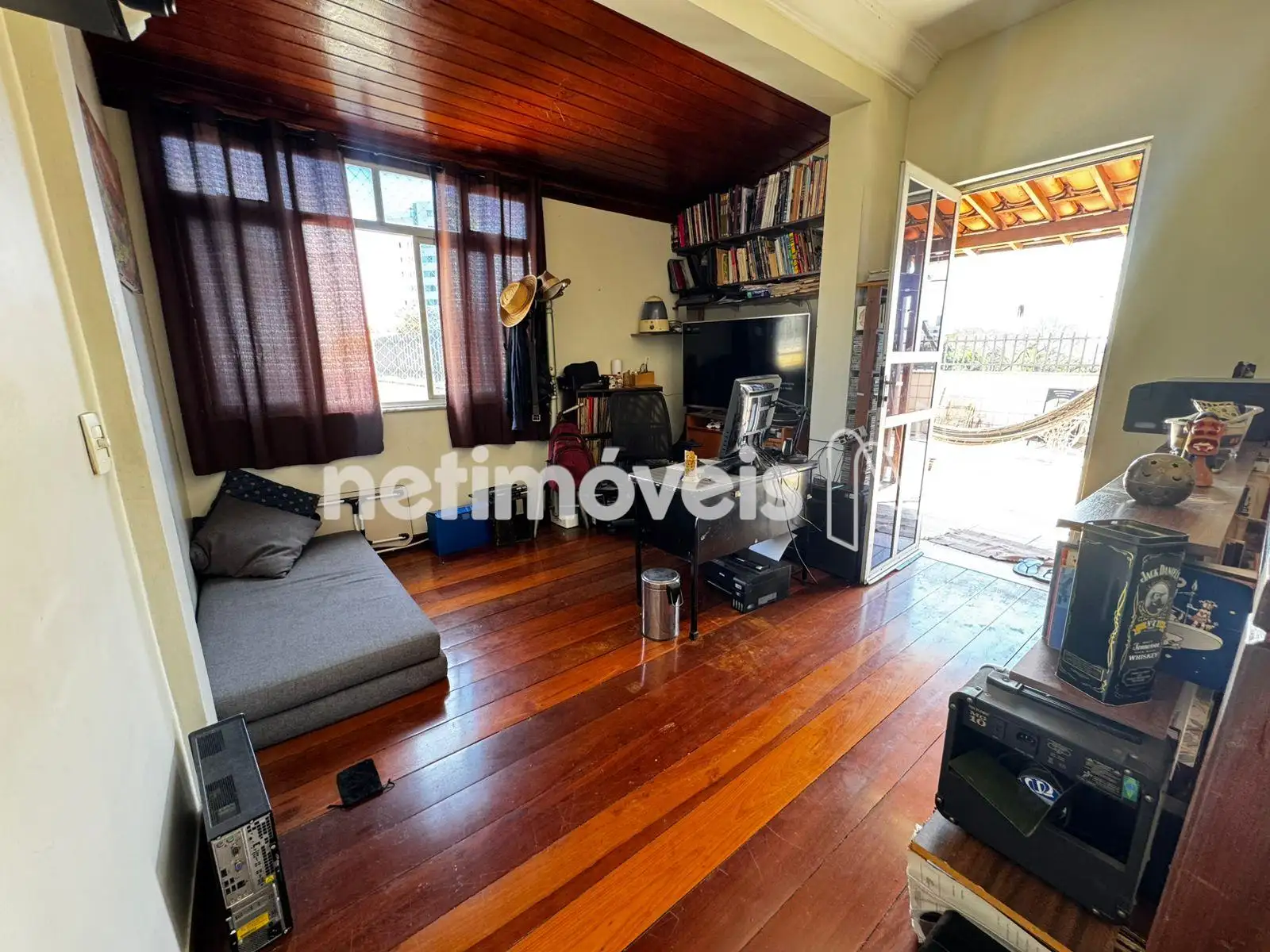 Sala