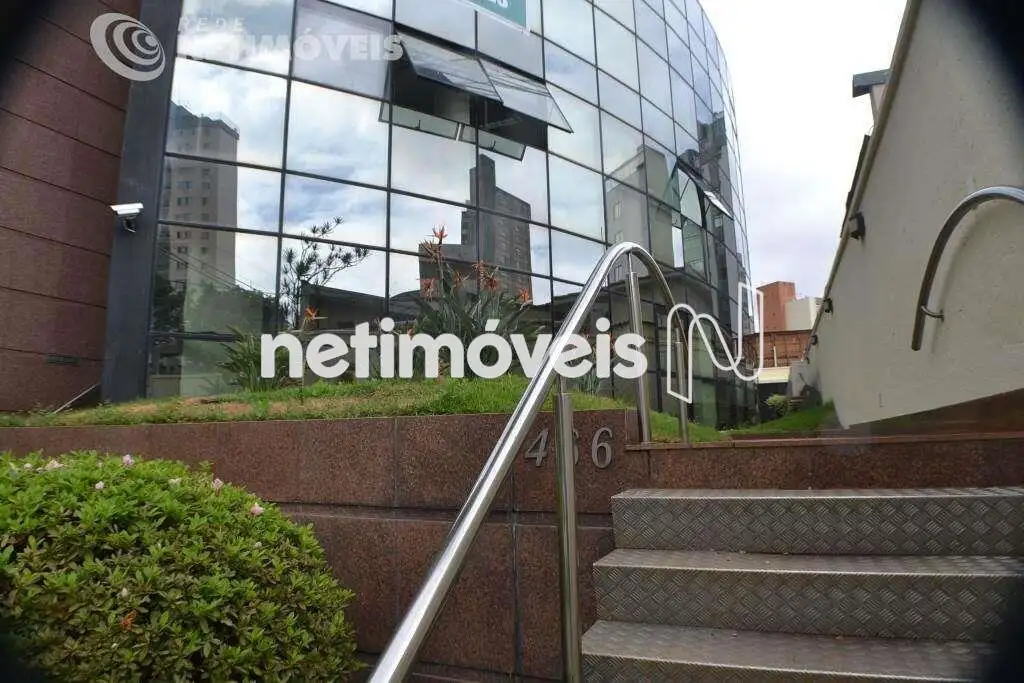 Loja para comprar com 776 m², 9 banheiros, 3 vagas em Santa Efigênia, Belo Horizonte