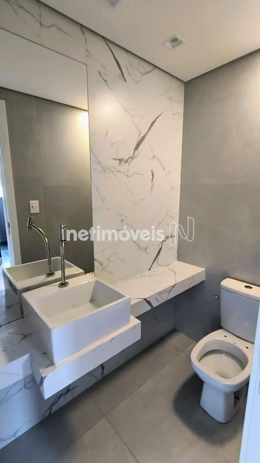 Banhos/Salão de festa