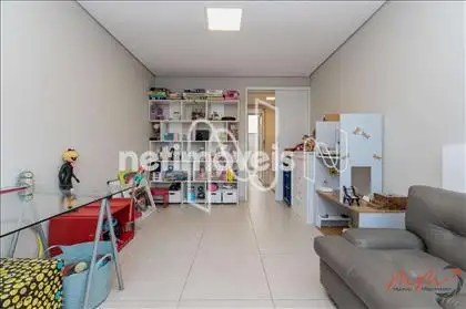 Quarto brinquedo