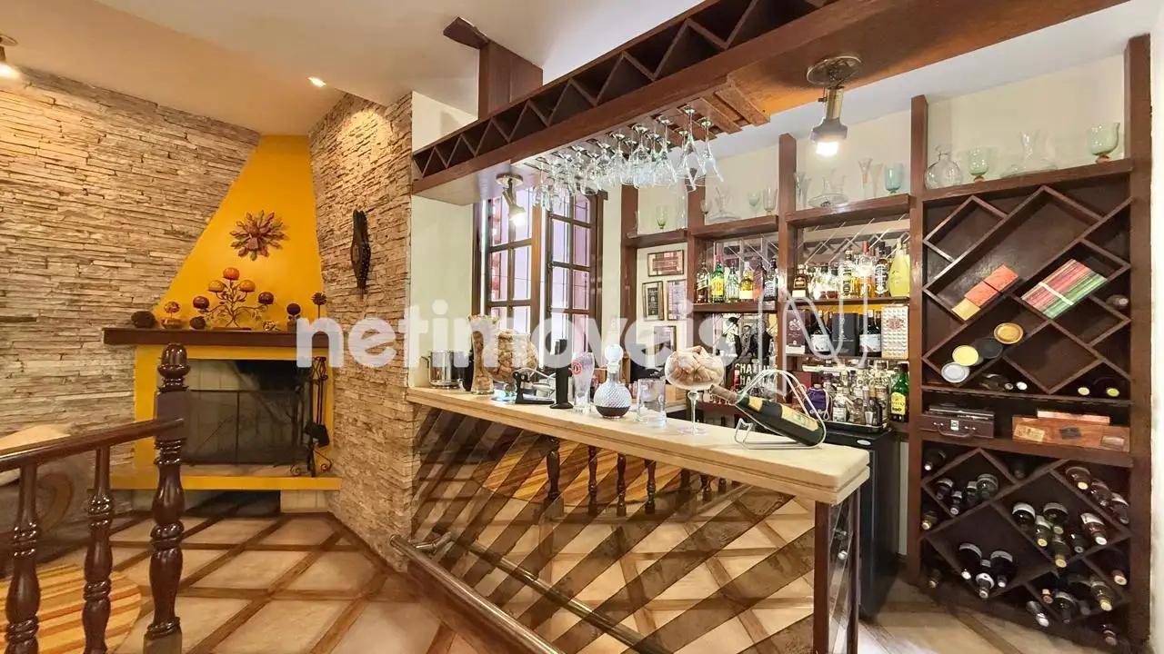 Bar e lareira