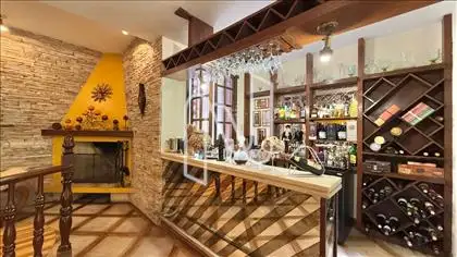 Bar e lareira 