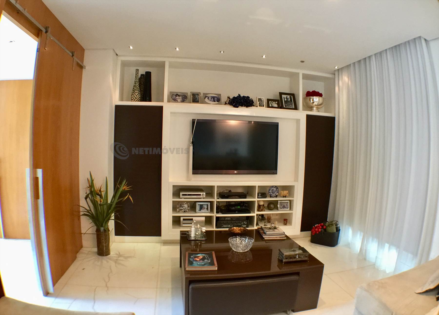 Home cine