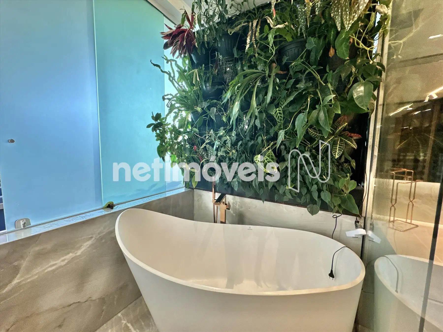 Banheira suíte máster