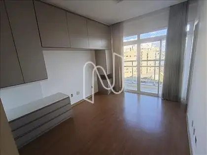  SUÍTE