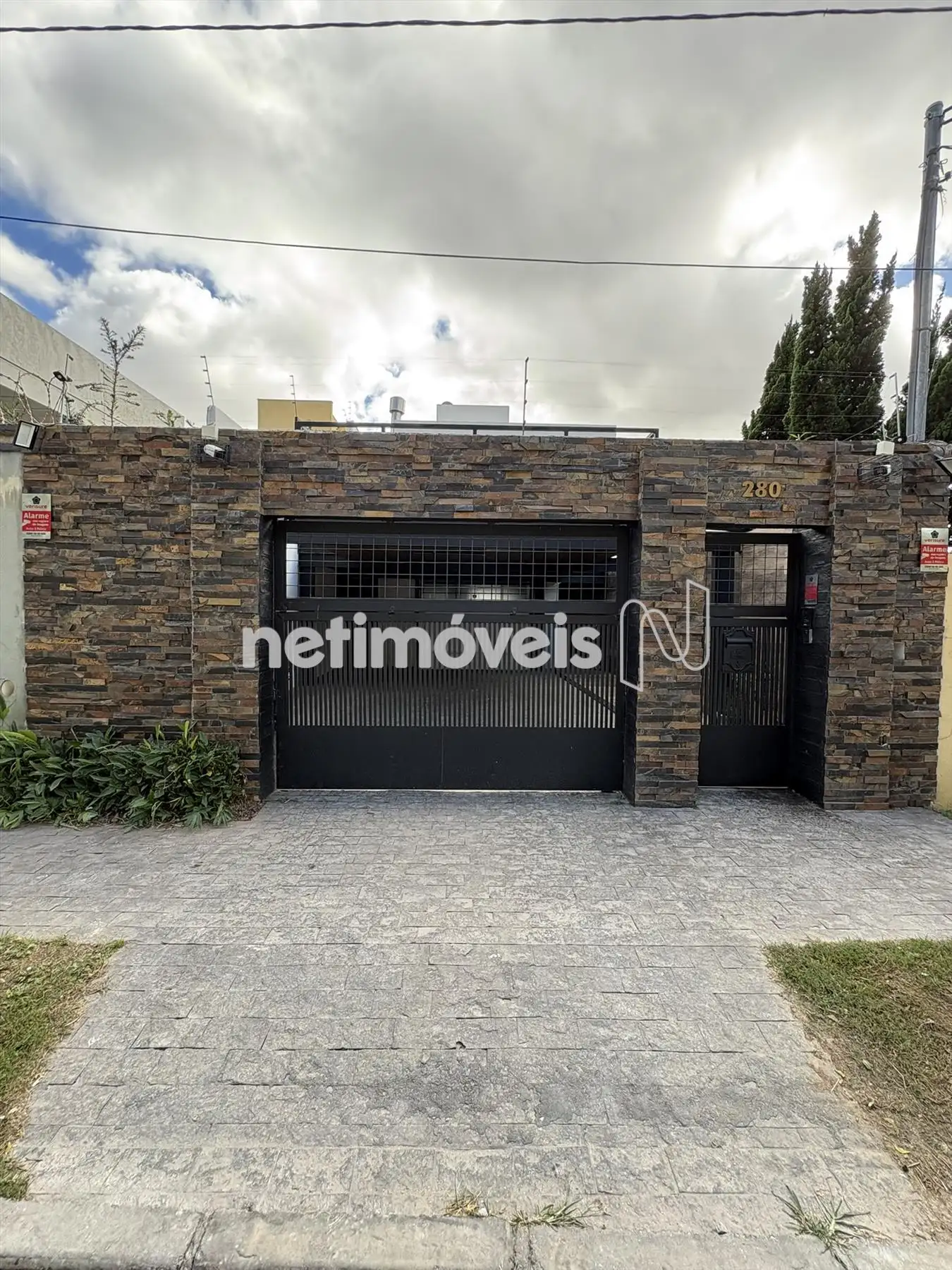 Casa com 4 Quartos à venda, 380m² - Santa Lúcia
