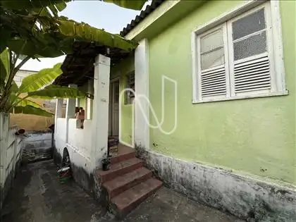 Entrada do barracão maior