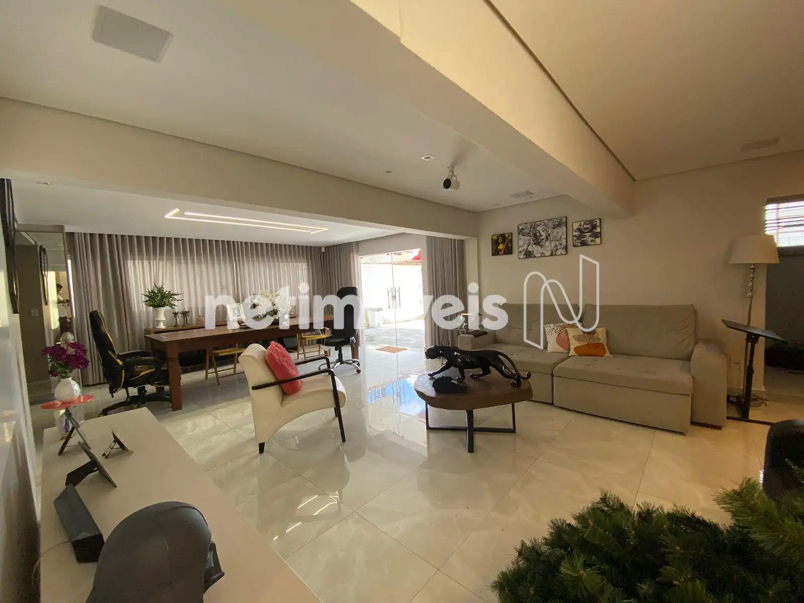 2o. andar: Sala de cinema/convivência - B