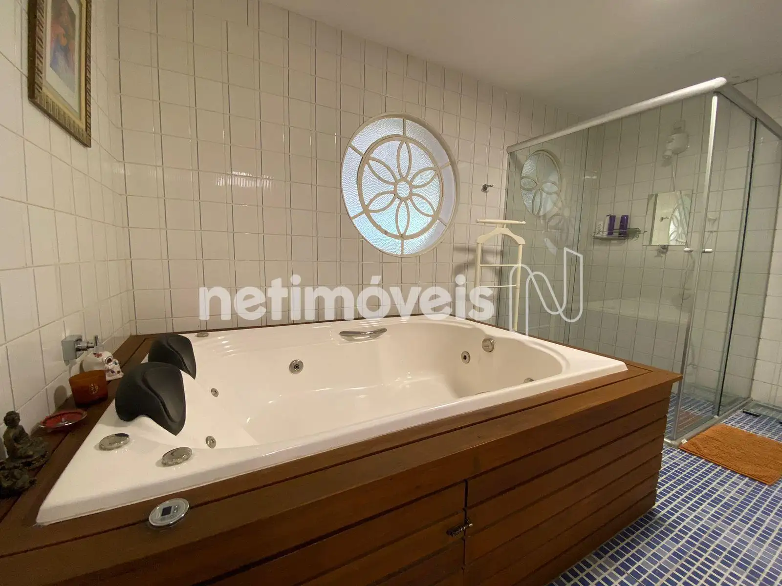 2o. andar: Suíte - banho + hidromassagem - C